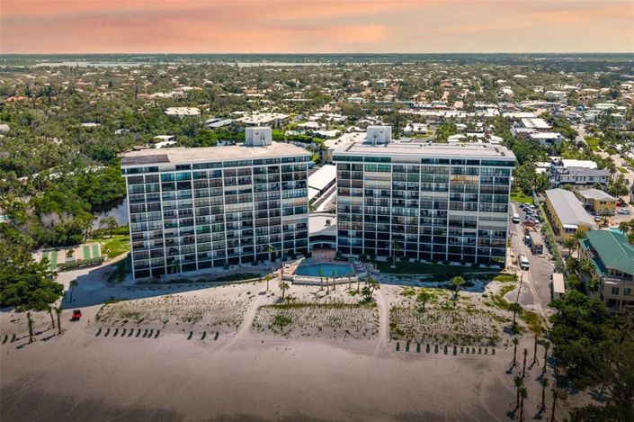 Image No.52-2 Bed Property for sale