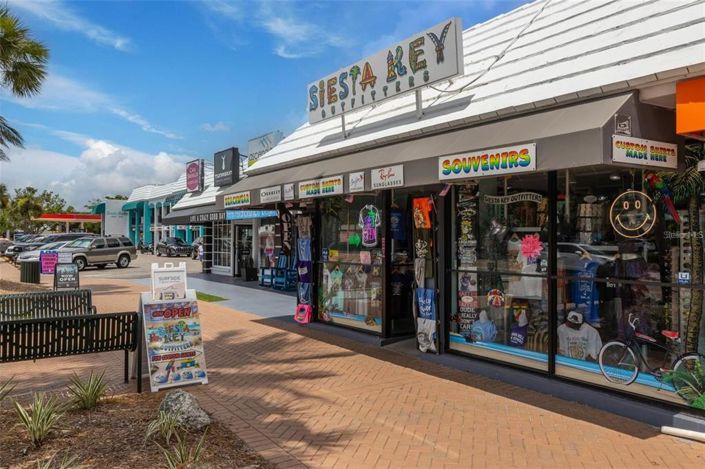 Image No.63-2 Bed Property for sale