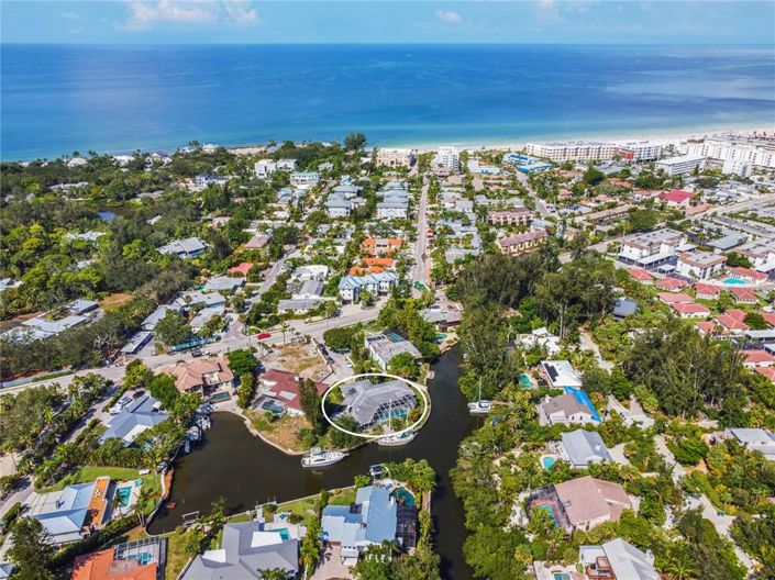 Image No.29-4 Bed Property for sale