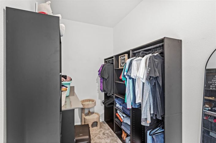 Image No.20-4 Bed Property for sale