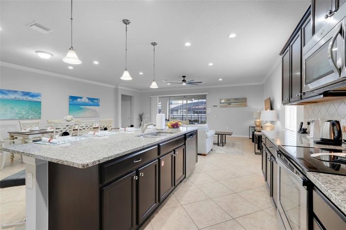 Image No.13-Propriété de 8 chambres à vendre à Kissimmee