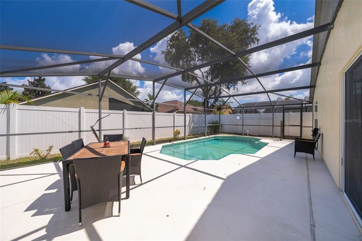 Image No.27-4 Bed Property for sale