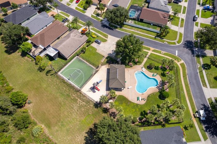 Image No.32-4 Bed Property for sale