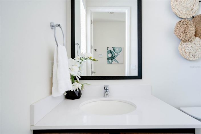 Image No.18-2 Bed Townhouse for sale