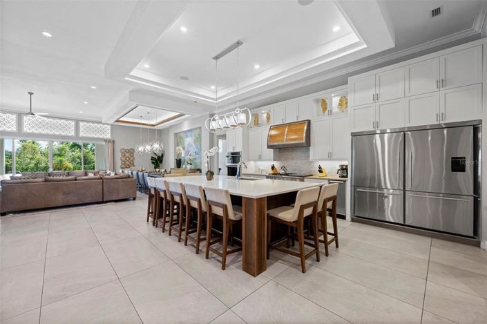 Image No.9-10 Bed Property for sale