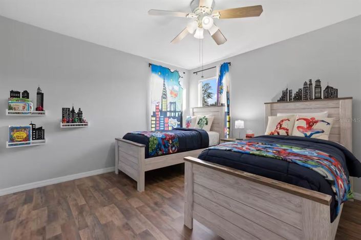 Image No.27-5 Bed Property for sale