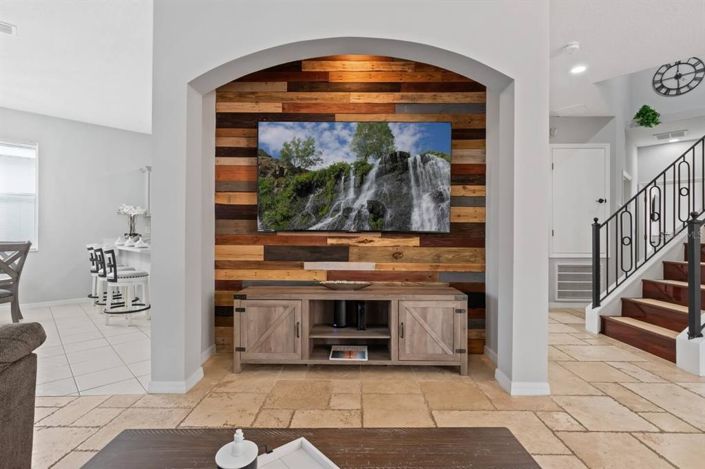 Image No.4-5 Bed Property for sale