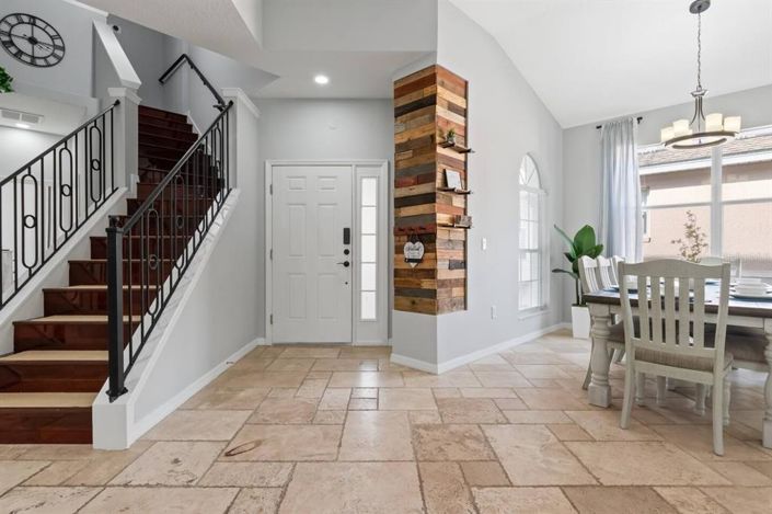 Image No.48-5 Bed Property for sale