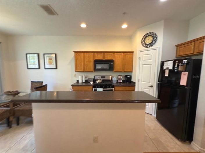 Image No.10-3 Bed Townhouse for sale