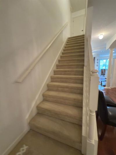 Image No.18-3 Bed Townhouse for sale