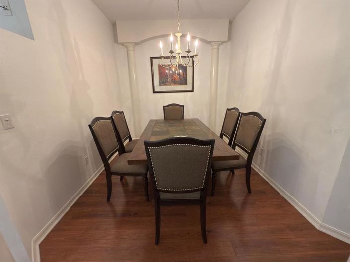 Image No.7-3 Bed Townhouse for sale