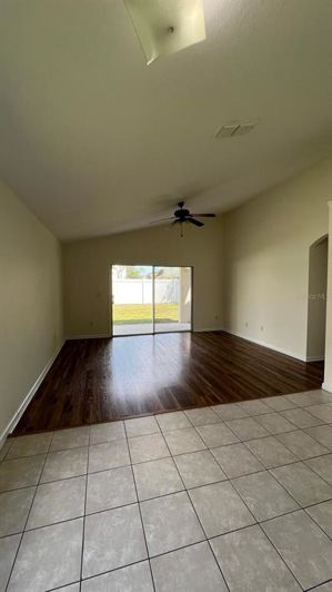 Image No.32-3 Bed Property for sale