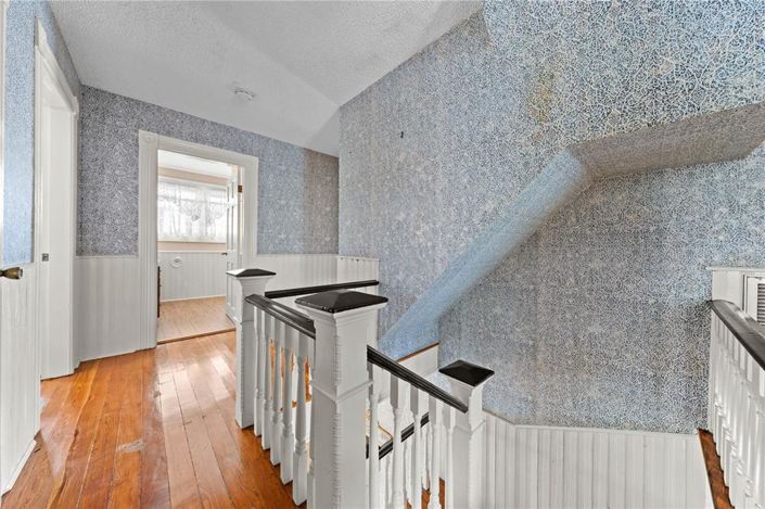 Image No.23-4 Bed Property for sale