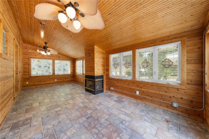 Image No.50-4 Bed Property for sale