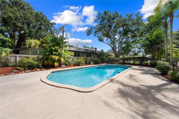 Image No.63-4 Bed Property for sale