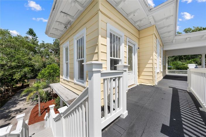 Image No.75-4 Bed Property for sale