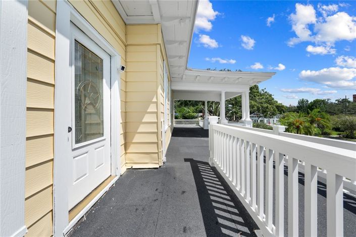 Image No.76-4 Bed Property for sale