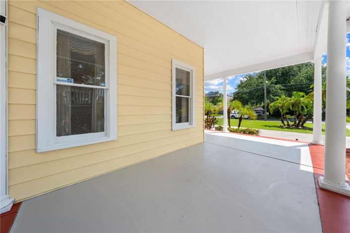 Image No.80-4 Bed Property for sale