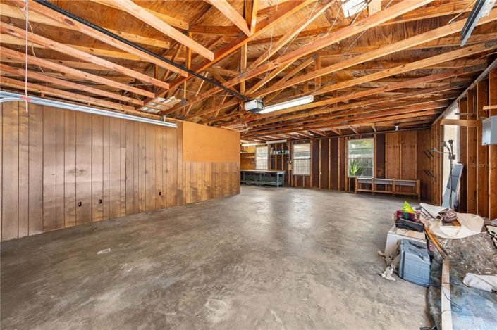 Image No.84-4 Bed Property for sale