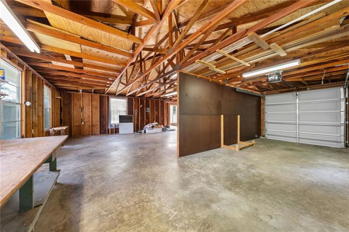 Image No.86-4 Bed Property for sale