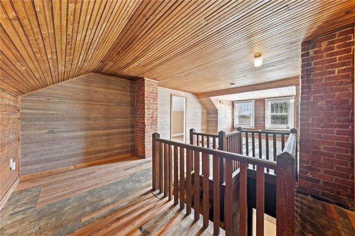 Image No.94-4 Bed Property for sale