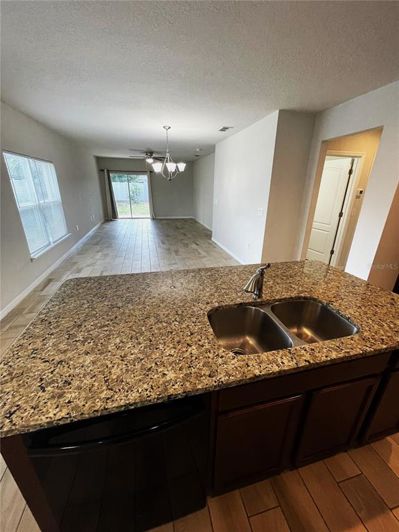 Image No.5-Propriété de 3 chambres à vendre à Clermont