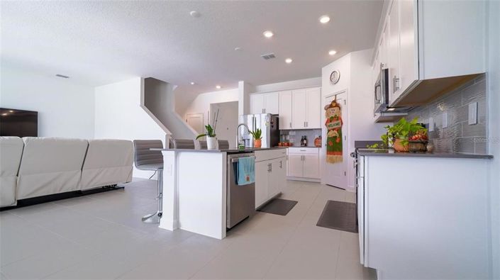 Image No.25-5 Bed Property for sale