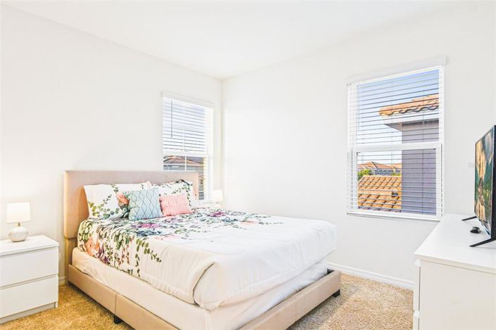 Image No.14-5 Bed Property for sale