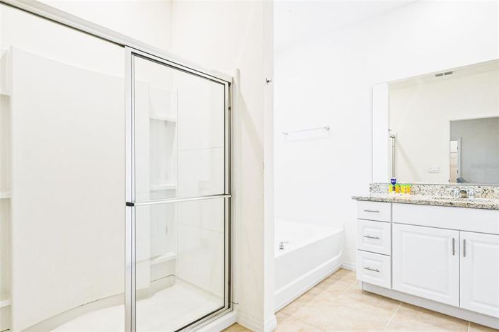 Image No.21-5 Bed Property for sale