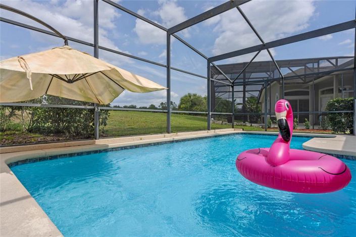 Image No.28-5 Bed Property for sale