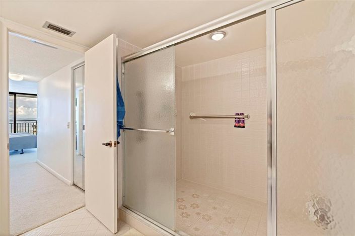 Image No.23-Propriété de 2 chambres à vendre à St. Petersburg