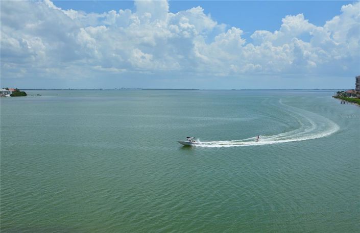 Image No.3-Propriété de 2 chambres à vendre à St. Petersburg