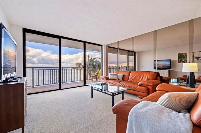 Image No.4-Propriété de 2 chambres à vendre à St. Petersburg