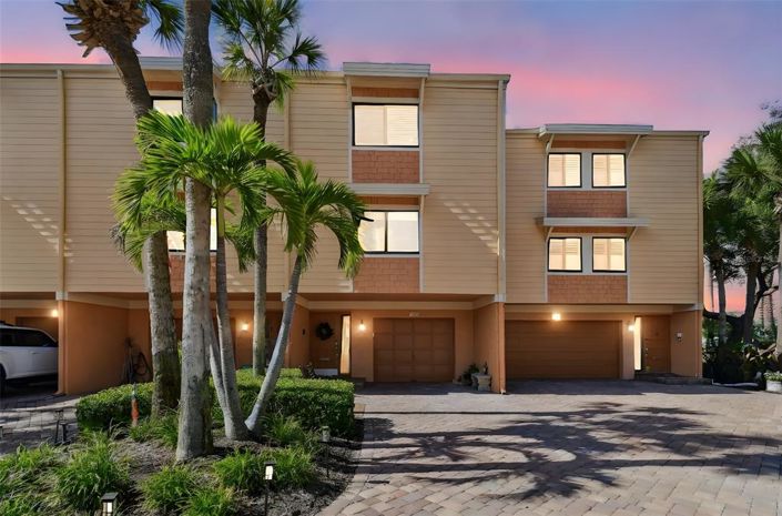 Image No.4-Propriété de 2 chambres à vendre à Treasure Island