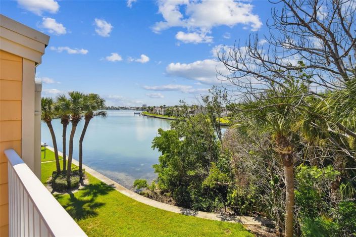 Image No.5-Propriété de 2 chambres à vendre à Treasure Island