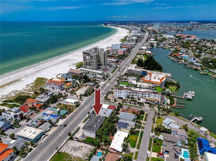 Image No.2-2 Bed Townhouse for sale