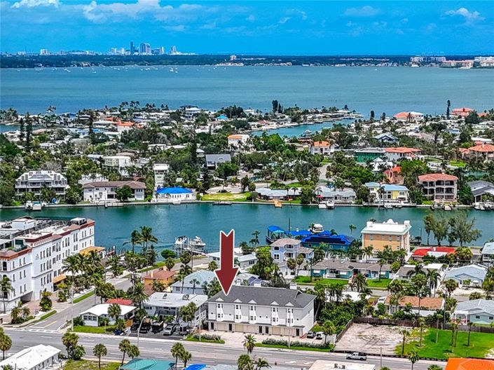 Image No.39-2 Bed Townhouse for sale