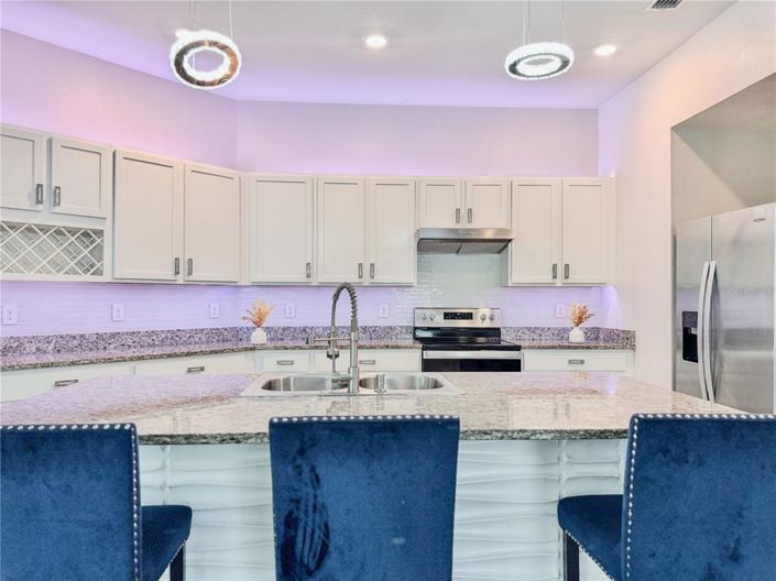 Image No.27-4 Bed Property for sale