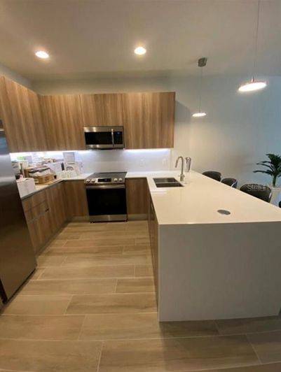 Image No.8-3 Bed Townhouse for sale