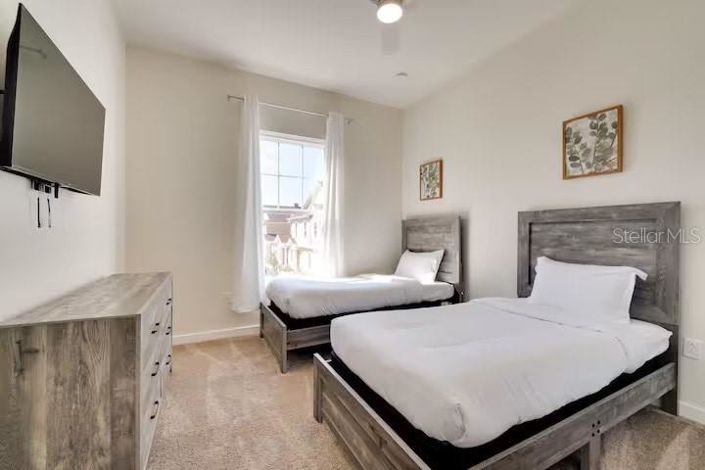 Image No.20-5 Bed Townhouse for sale