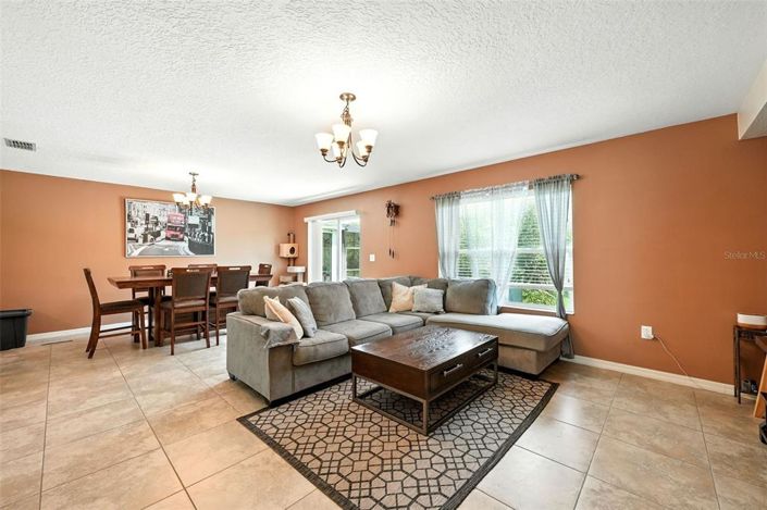 Image No.14-Propriété de 4 chambres à vendre à Kissimmee