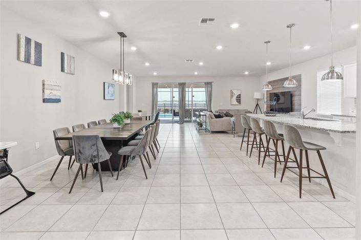 Image No.2-Propriété de 8 chambres à vendre à Davenport