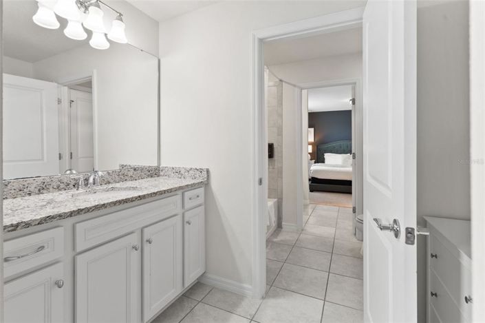 Image No.29-8 Bed Property for sale