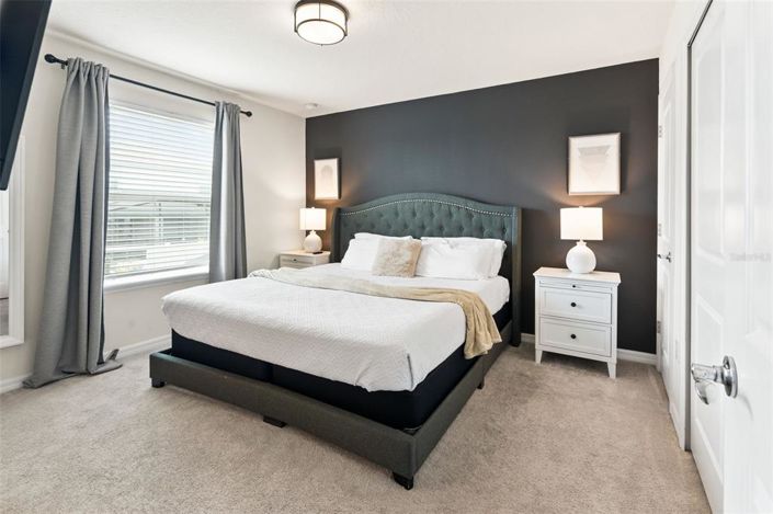 Image No.31-8 Bed Property for sale