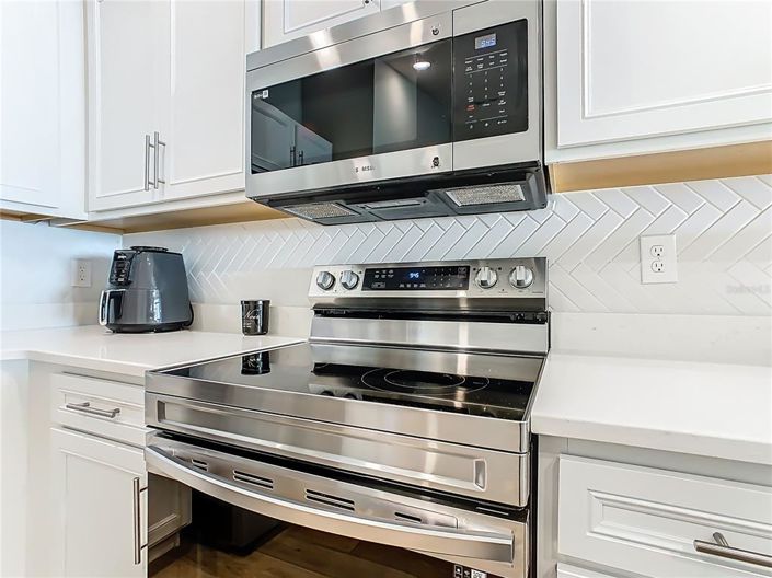 Image No.14-3 Bed Property for sale