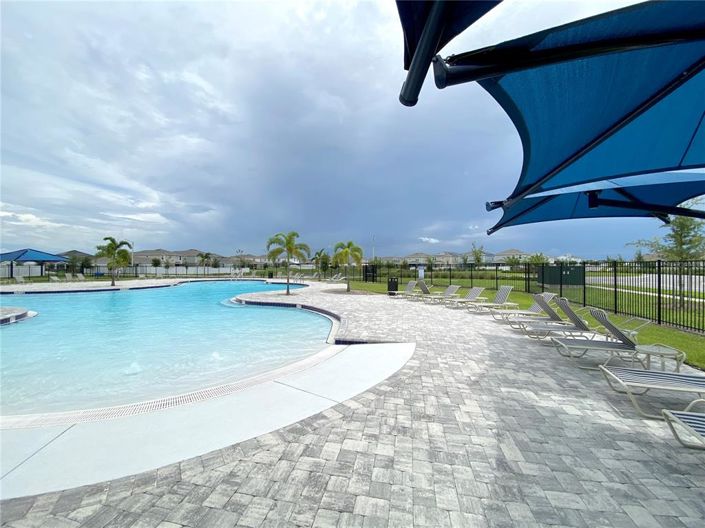 Image No.60-3 Bed Property for sale