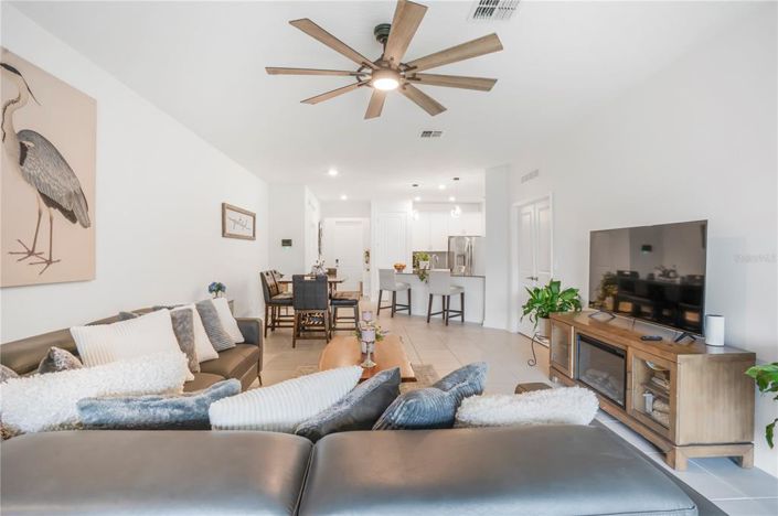 Image No.22-4 Bed Property for sale