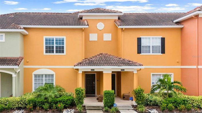 Image No.1-4 Bed Townhouse for sale