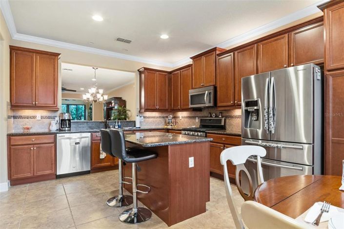 Image No.14-4 Bed Property for sale