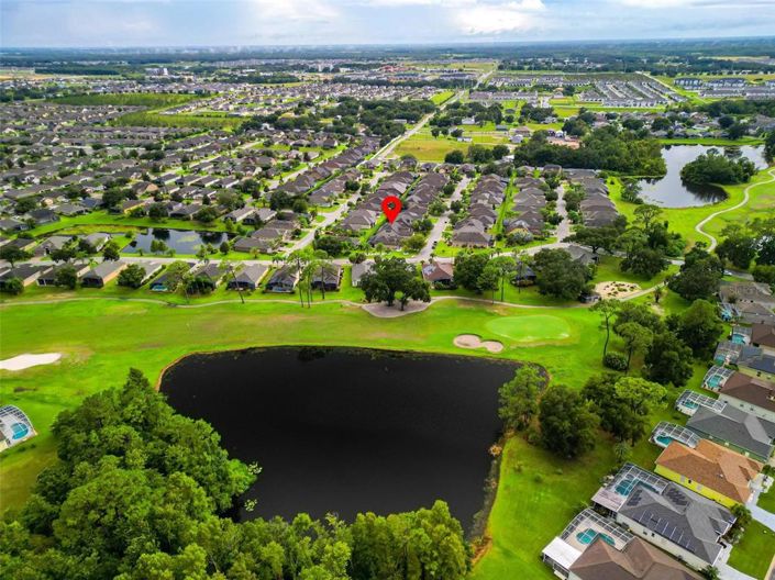 Image No.6-Propriété de 4 chambres à vendre à Davenport